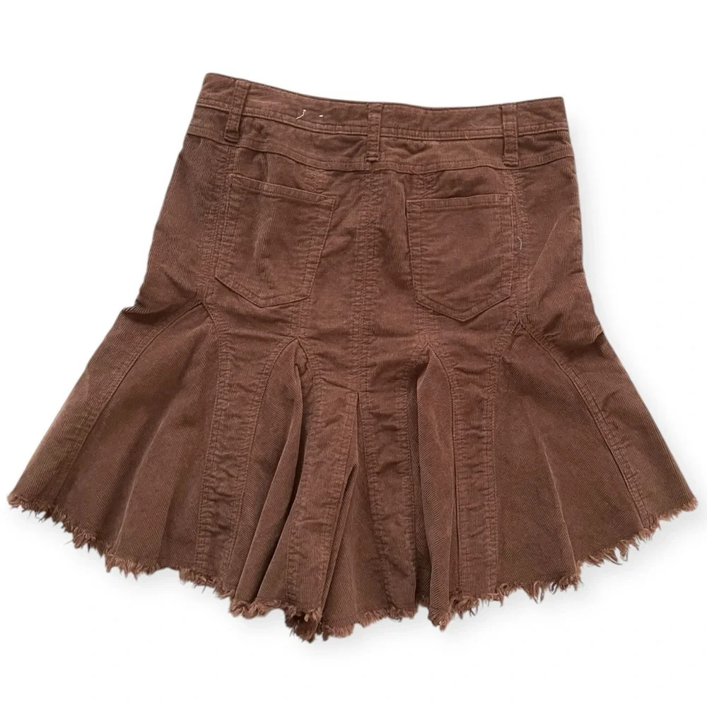 SO stretch Y2K vintage women’s corduroy frayed hem trumpet skirt brown size 5/10